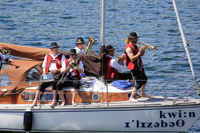 京城德比27分惨案!闵鹿蕾反戈旧主,北京队末节崩盘,恐跌出前8.