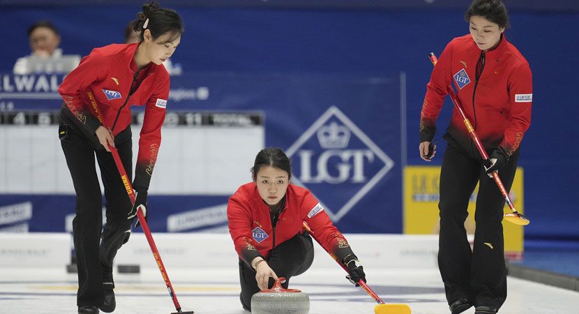 体育赛事中 体育赛事中